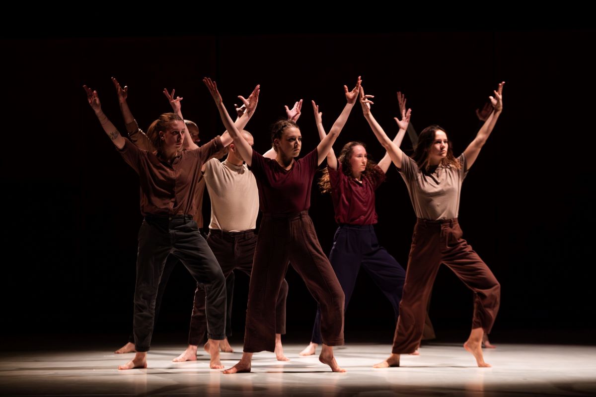 Čas k zábavě a čas k dílu