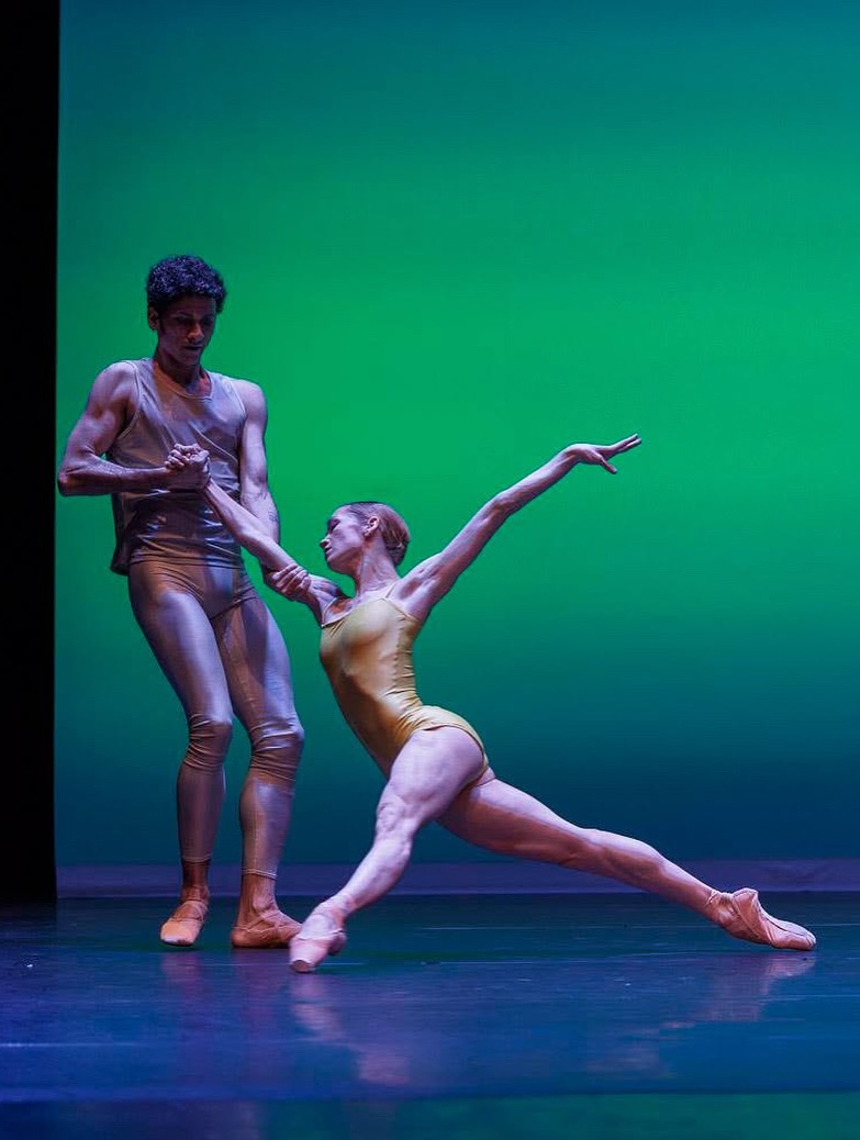Ksenia a Alejandro Virelles v choreografii Davida Dawsona Voices (foto Alberto Rodrig Alvarez)